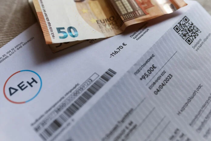ΔΕΗ: Στα 14,9 λεπτά το πράσινο τιμολόγιο τον Σεπτέμβριο – Μειώνεται στα 11,5 λεπτά το μπλε