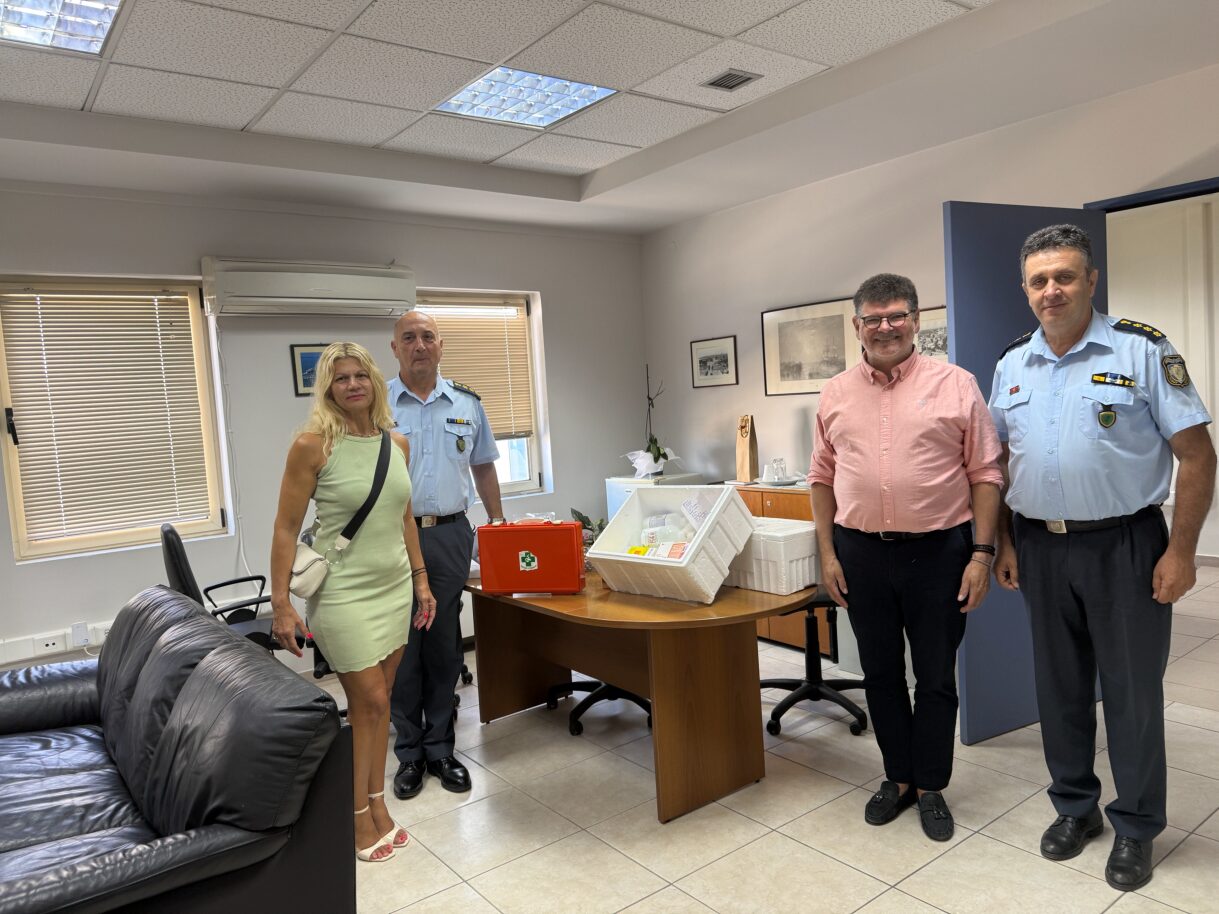 Έμπρακτη στήριξη της Διεύθυνσης Αστυνομίας Ηλείας με διάθεση υγειονομικού υλικού από το Γ. Νοσοκομείο Ηλείας