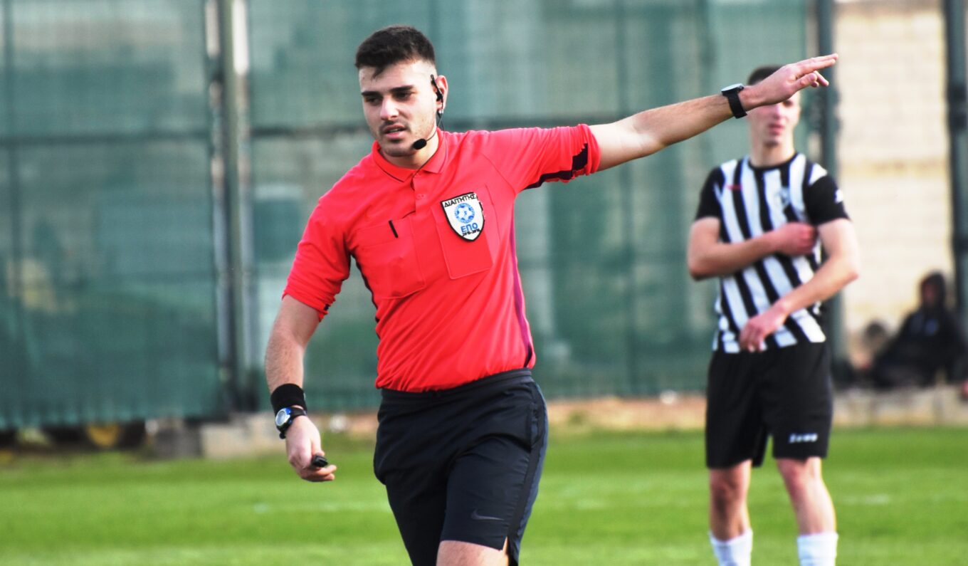 Superbet League 2: Διαιτητής ο Ναζίρης στο ματς ΠΑΣ Πύργος-Λάρισα