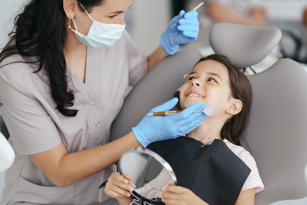 Νέο Dentist Pass: Δωρεάν οδοντίατρος για 300.000 παιδιά – Ποια το δικαιούνται