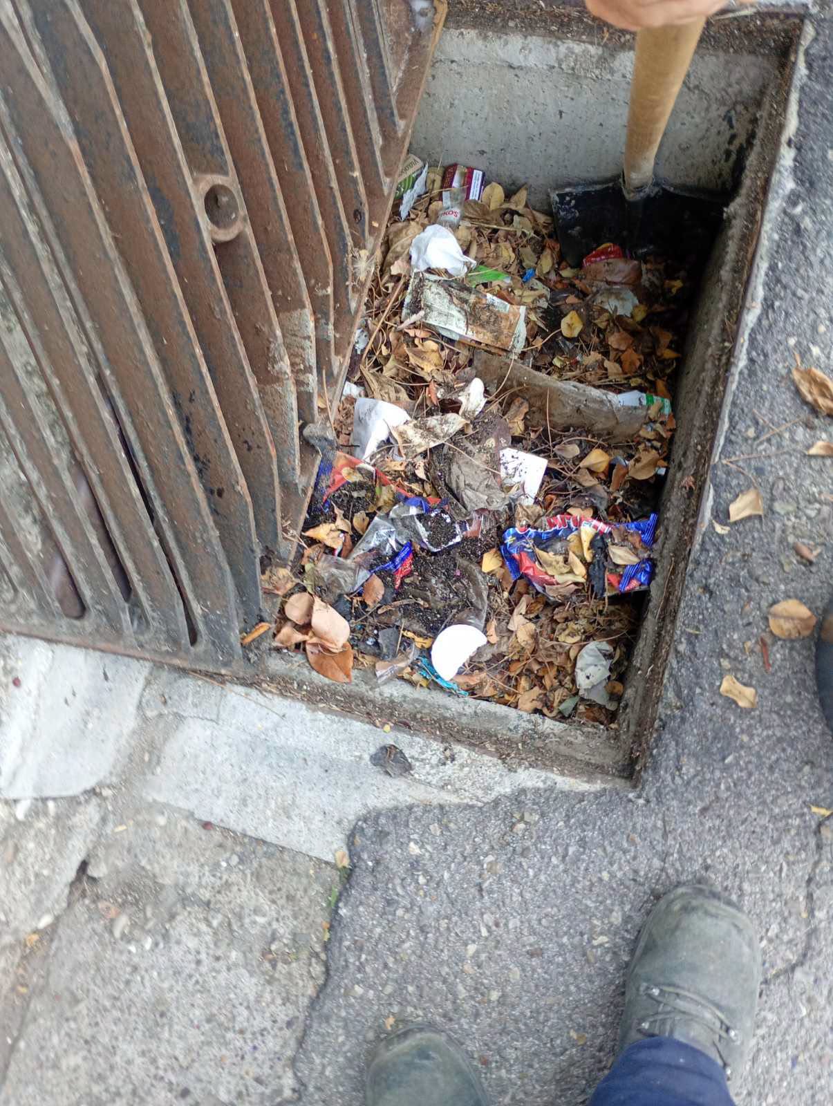 Καθαρισμός φρεατίων από την Πολιτική Προστασία του Δήμου Πύργου