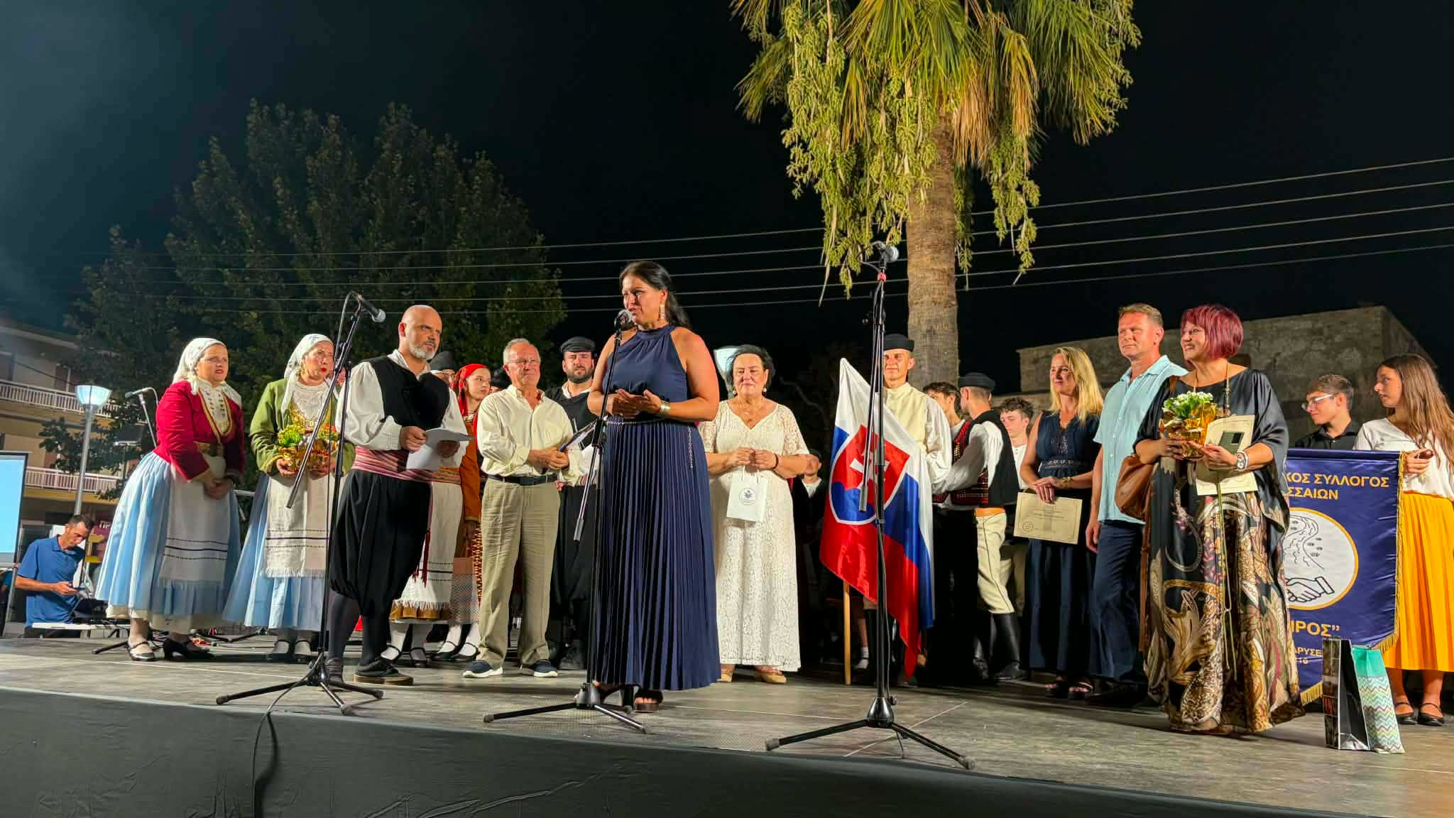 Ανδραβίδα: Με μεγάλη επιτυχία και πλήθος κόσμου το Φεστιβάλ Παραδοσιακού Χορού 2026(video)