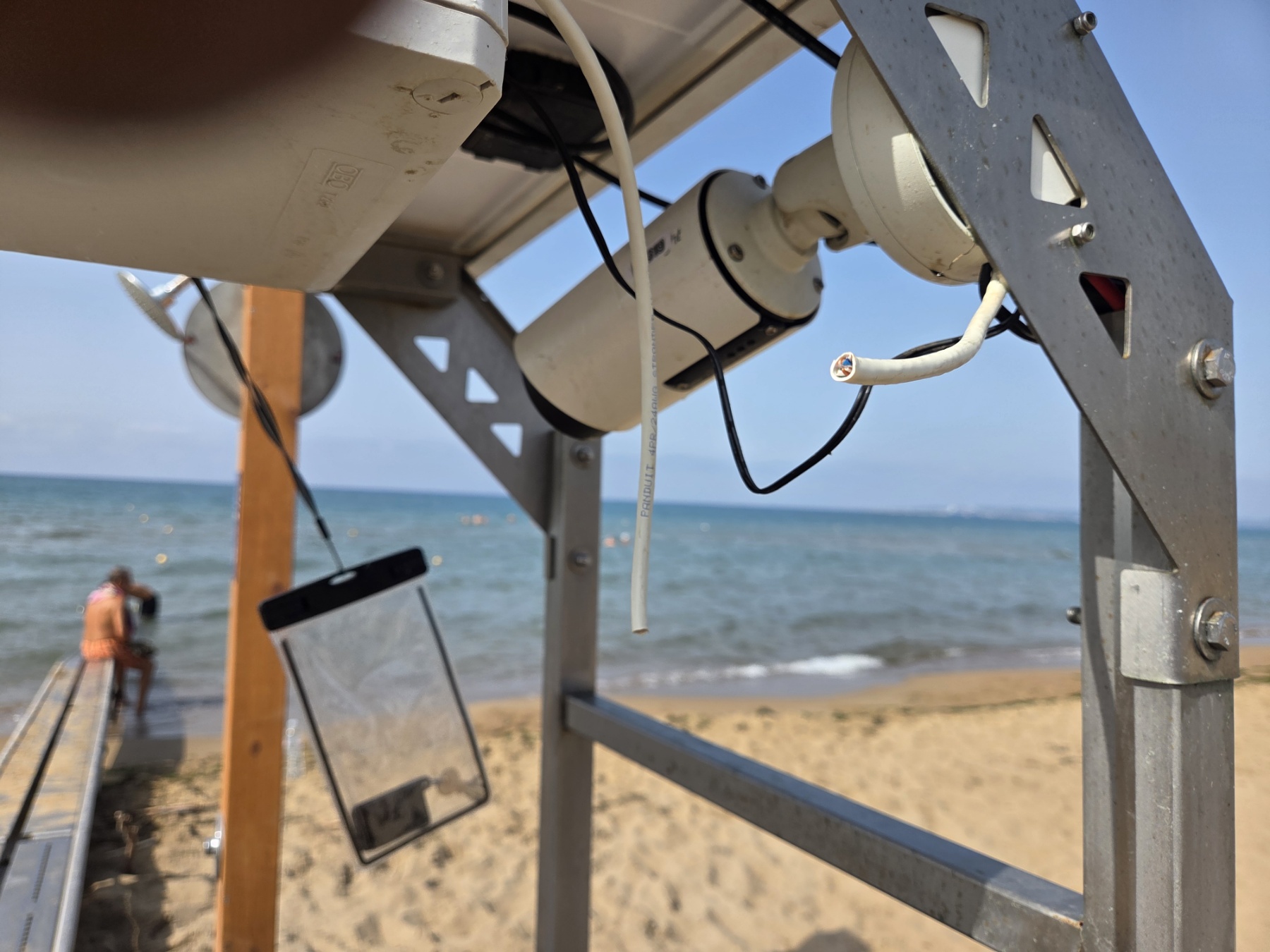 Άγνωστοι βανδάλισαν το seatrak στην Σπιάντζα