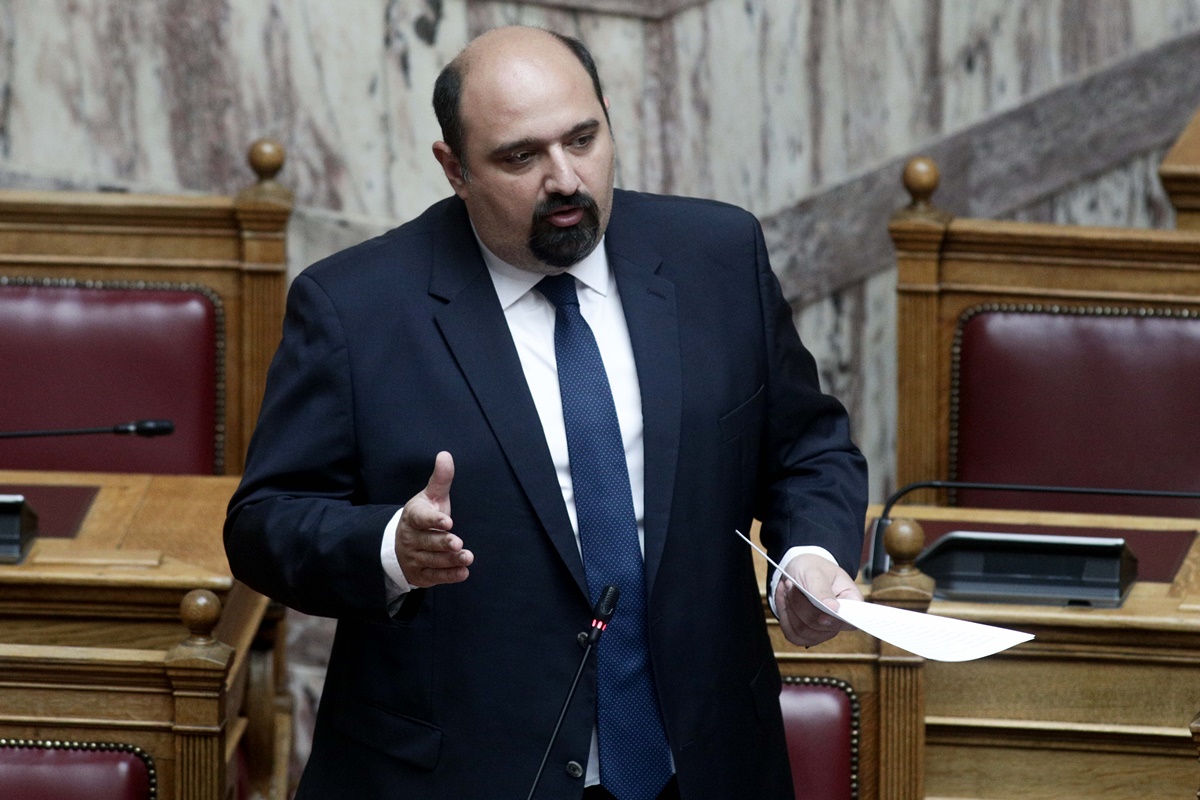 Στο Ειδικό Δικαστήριο παραπέμπεται ο Τριαντόπουλος για το «μπάζωμα» – Στο εδώλιο άλλα τέσσερα πρόσωπα
