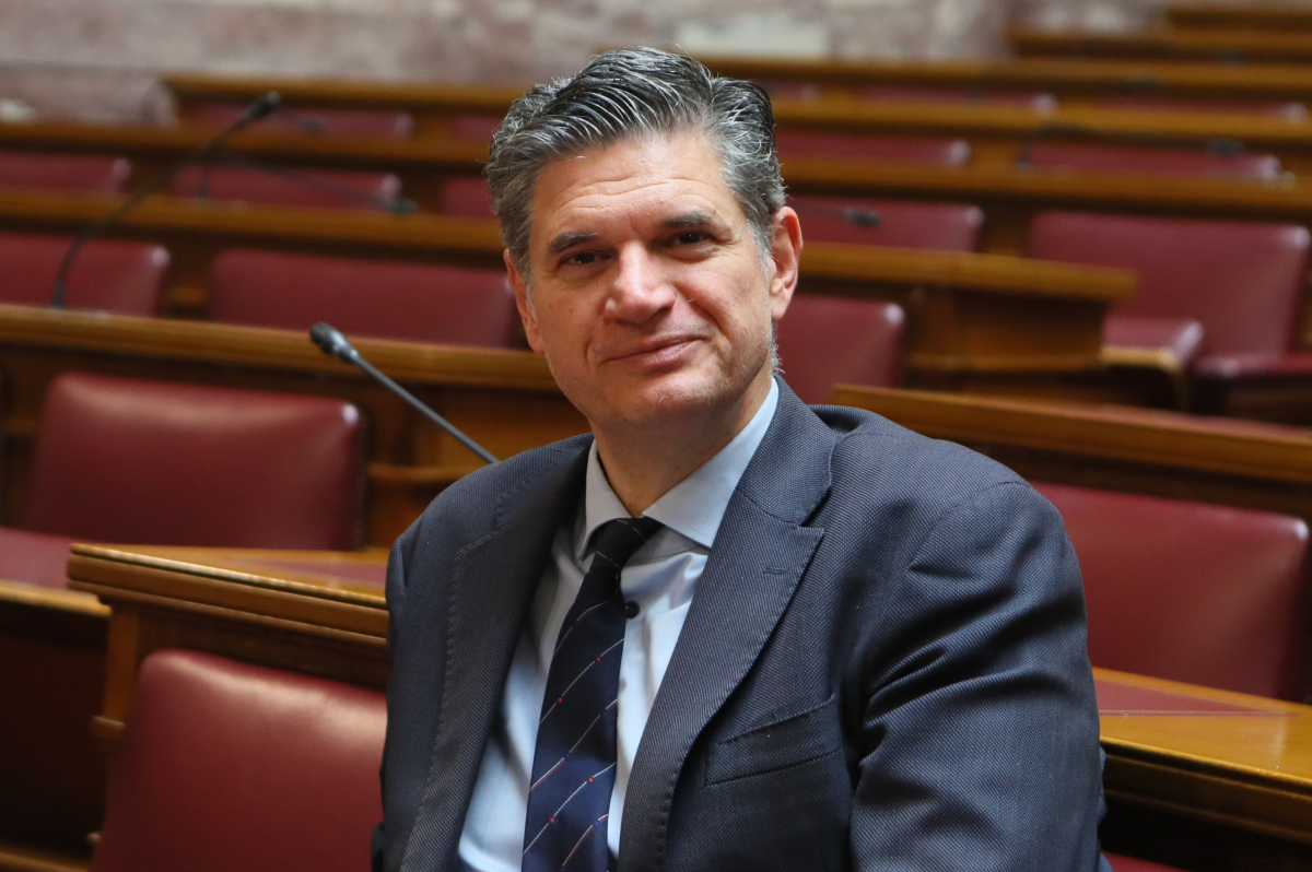 Δ. Καλαματιανός: Παρέδωσε στον Πρόεδρο της Βουλής την επιστολή παραίτησής του από το βουλευτικό αξίωμα