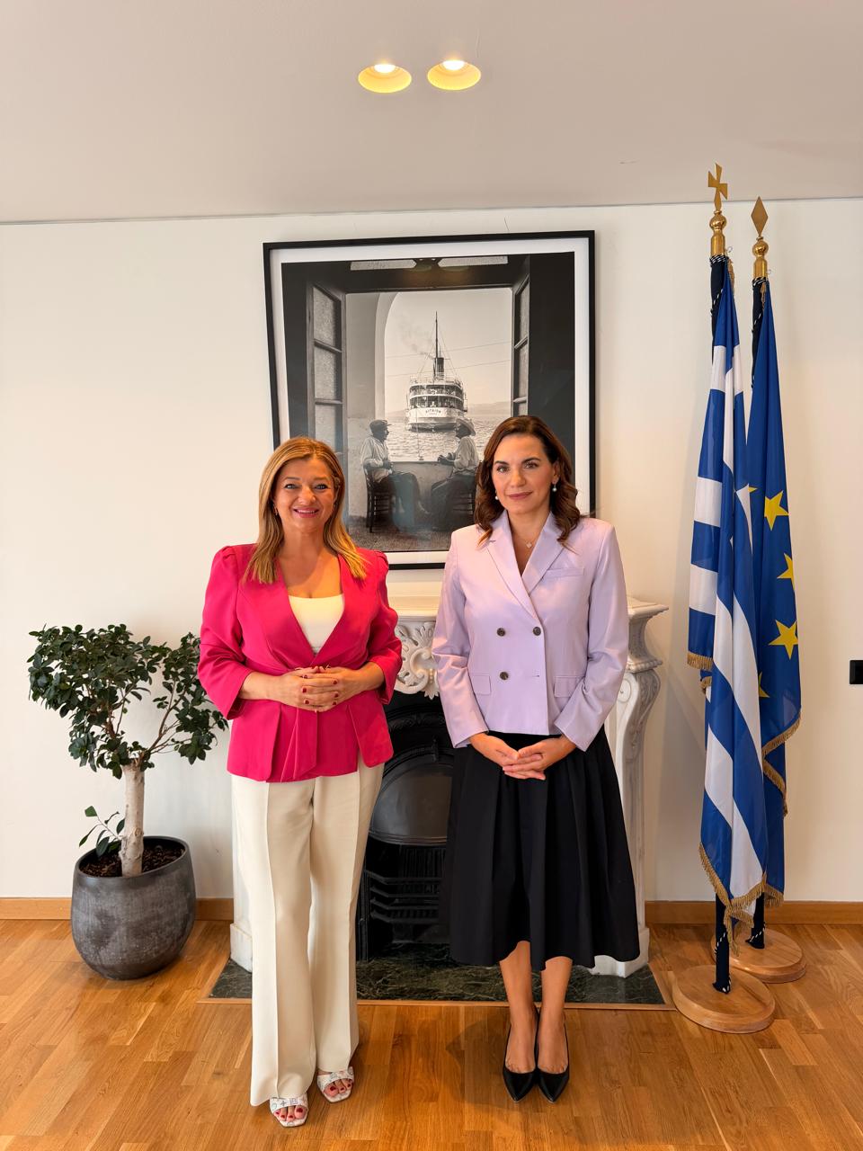 Συνάντηση Αυγερινοπούλου με την Υπουργό Τουρισμού, κα Όλγα Κεφαλογιάννη