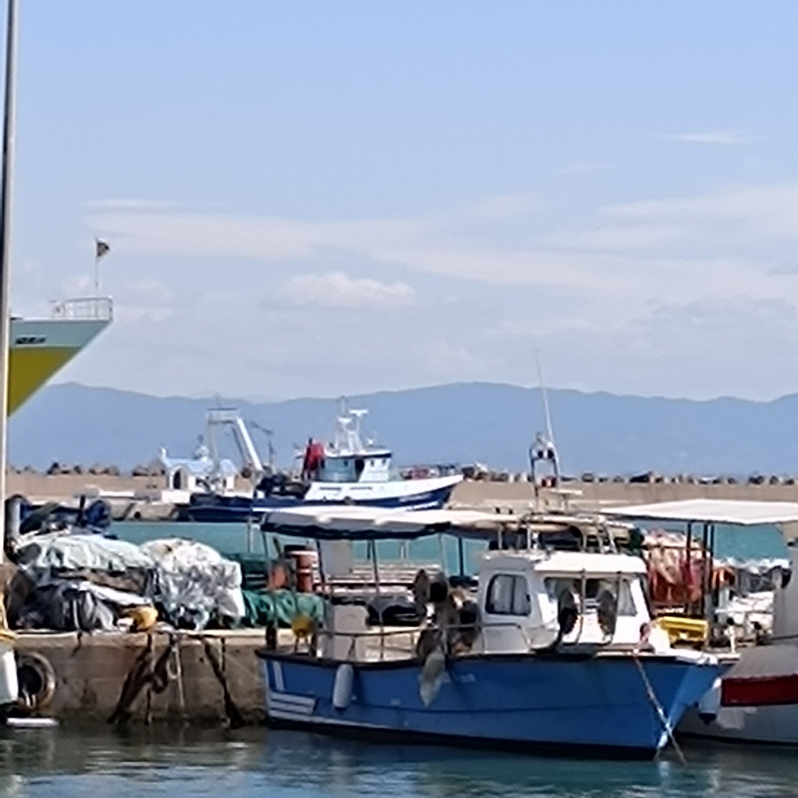 Εκπέμπουν SOS oι ψαράδες της Κυλλήνης