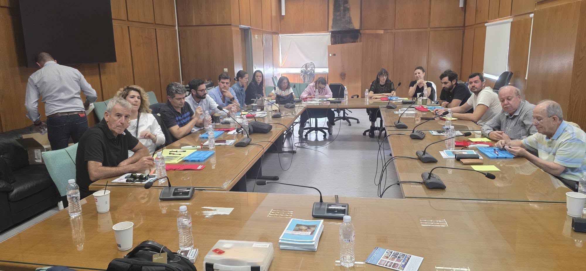 Με μεγάλη επιτυχία ολοκληρώθηκε η επιστημονική ημερίδα του Οδοντιατρικού Συλλόγου Ηλείας(video)